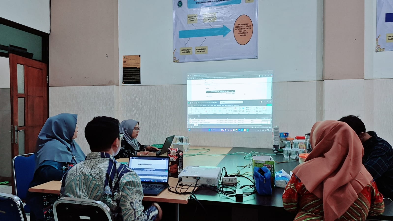 Penstatusan Mahasiswa Tahun Ajaran 2024/2025 Genap